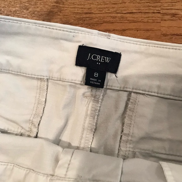 Great Condition Light Than Khaki Jcrew JCrew Long Shorts Size Medium 8 - Picture 2 of 3